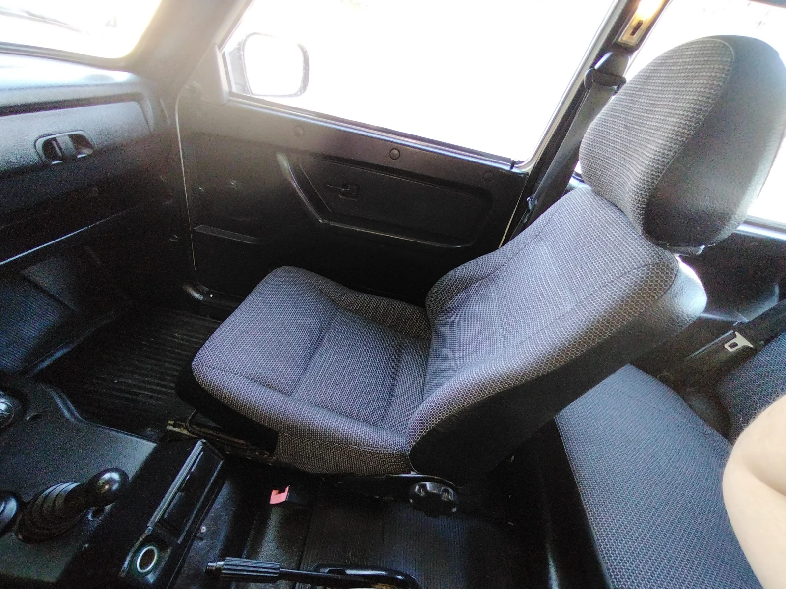 Lada Niva 1.7 - изображение 8