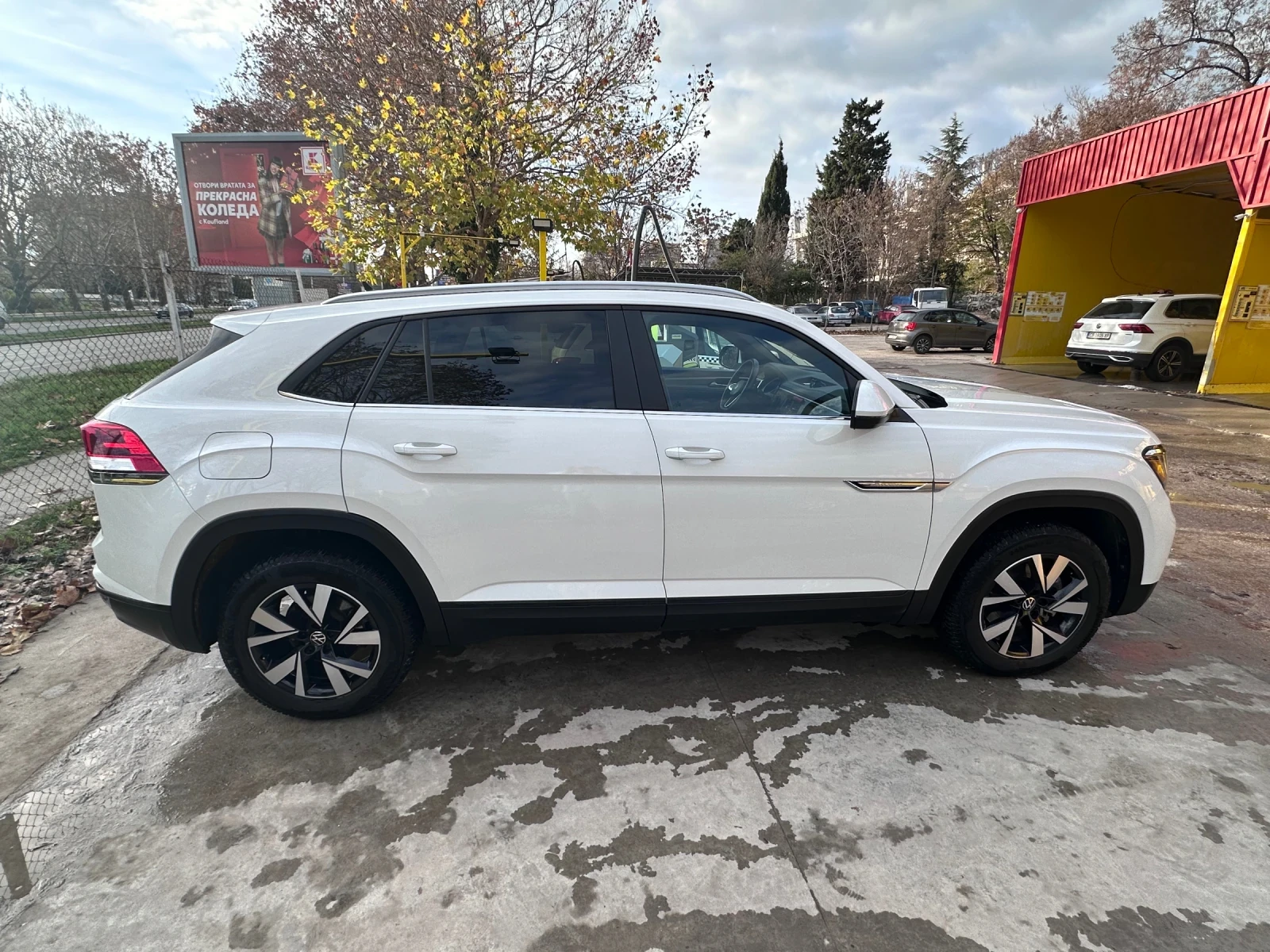 VW Atlas CROSS SPORT AWD | Mobile.bg   4