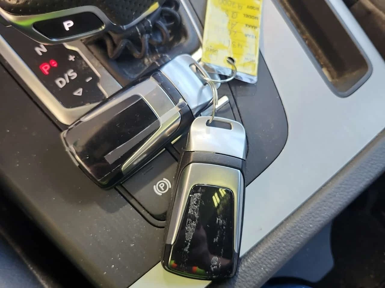 Audi Q5 * PROGRESSIV * ПОДГРЕВИ * 2 КЛЮЧА * ПАНО * CARFAX, снимка 8 - Автомобили и джипове - 54847689