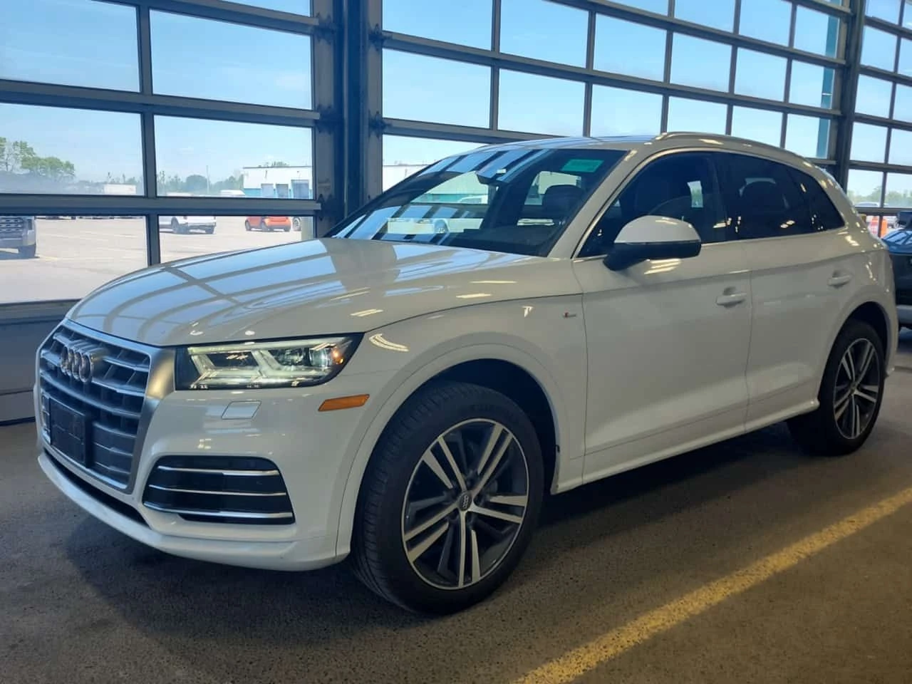 Audi Q5 * PROGRESSIV * ПОДГРЕВИ * 2 КЛЮЧА * ПАНО * CARFAX