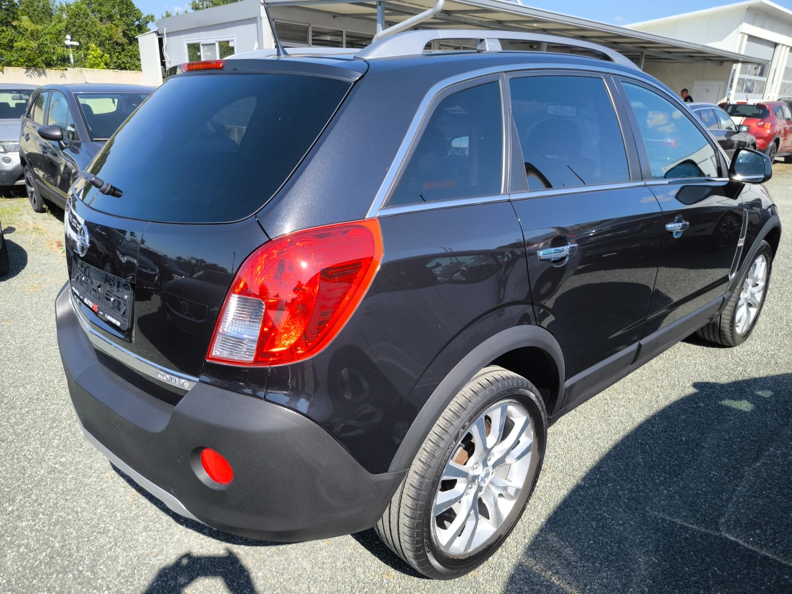 Opel Antara 2.2 CDTI, снимка 5 - Автомобили и джипове - 54999939