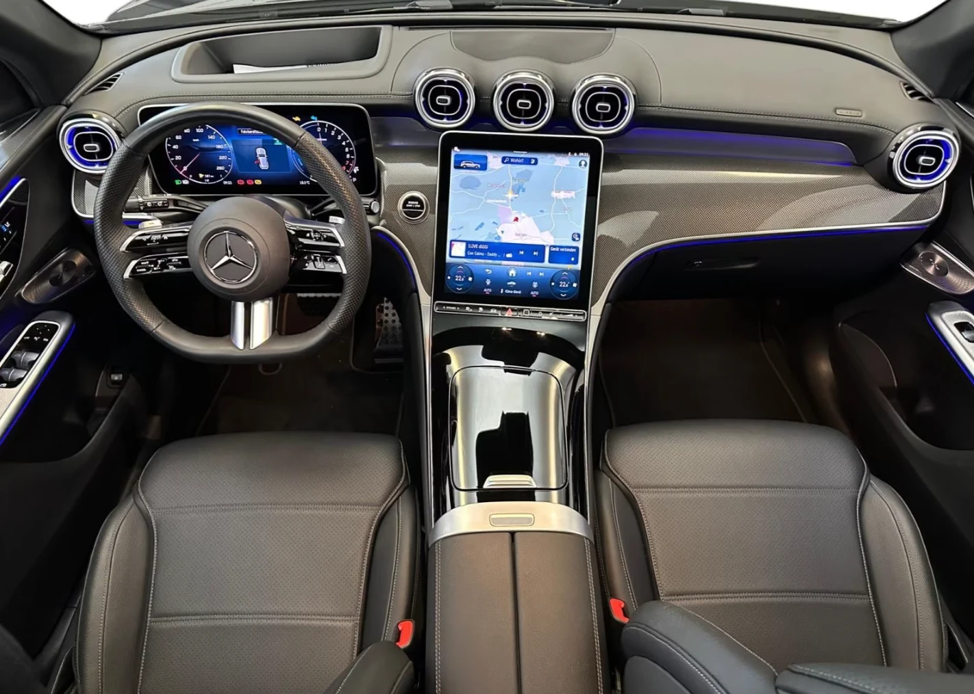 Mercedes-Benz GLC 400 e* 4M* AMG* PANO* BURMESTER* 360* ВЕНТИЛАЦИЯ* , снимка 7 - Автомобили и джипове - 55030359
