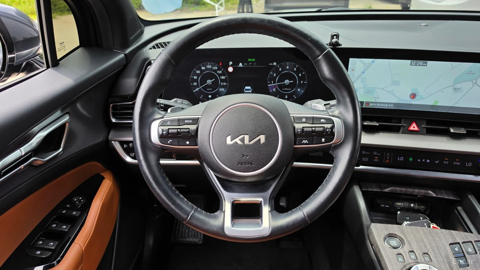 Kia Sportage NOBLESSE/DRIVE-ASSISTS/DIGITAL/1.6-TURBO, снимка 6 - Автомобили и джипове - 55678979