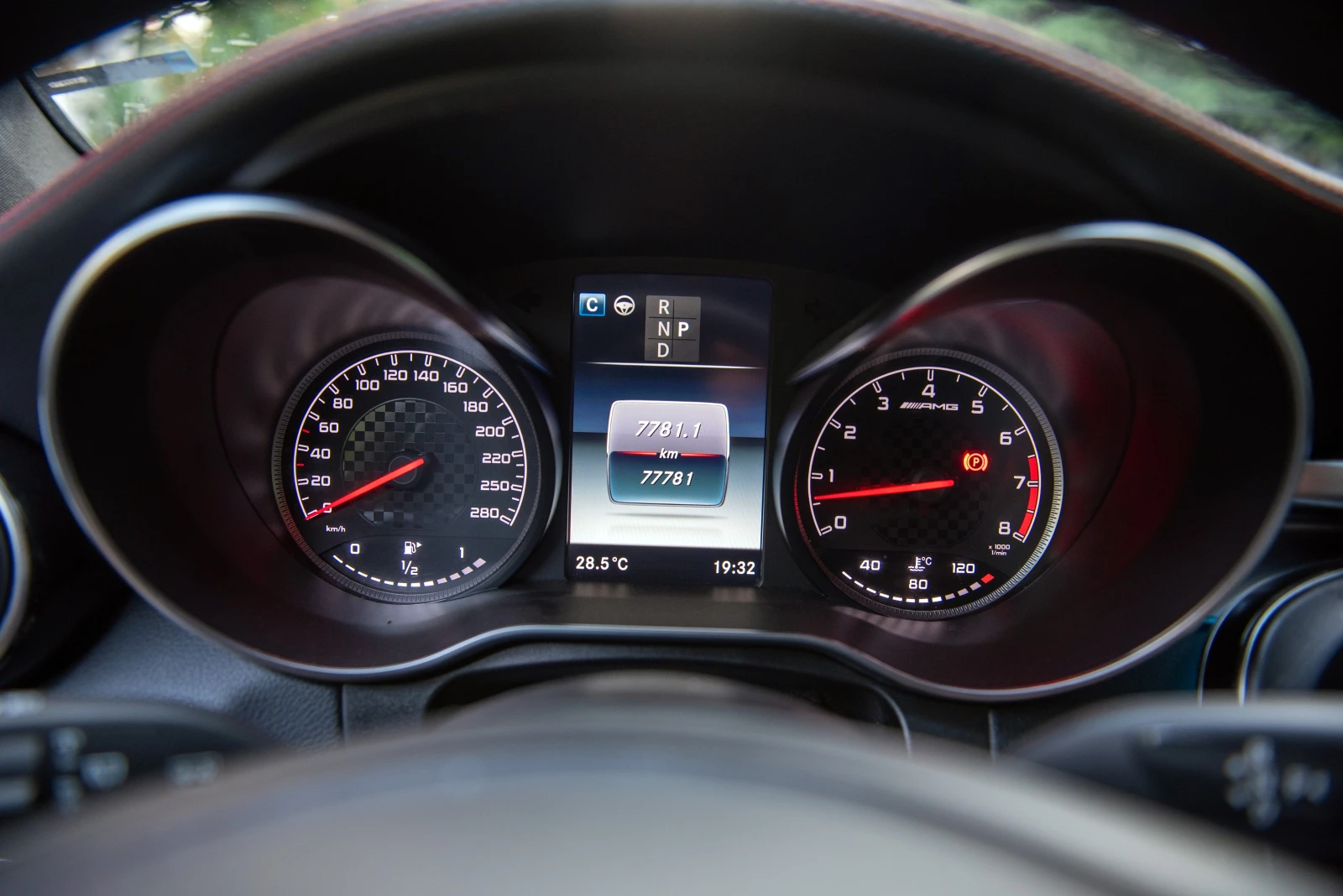 Mercedes-Benz GLC 43 AMG форматик, снимка 9 - Автомобили и джипове - 55720322