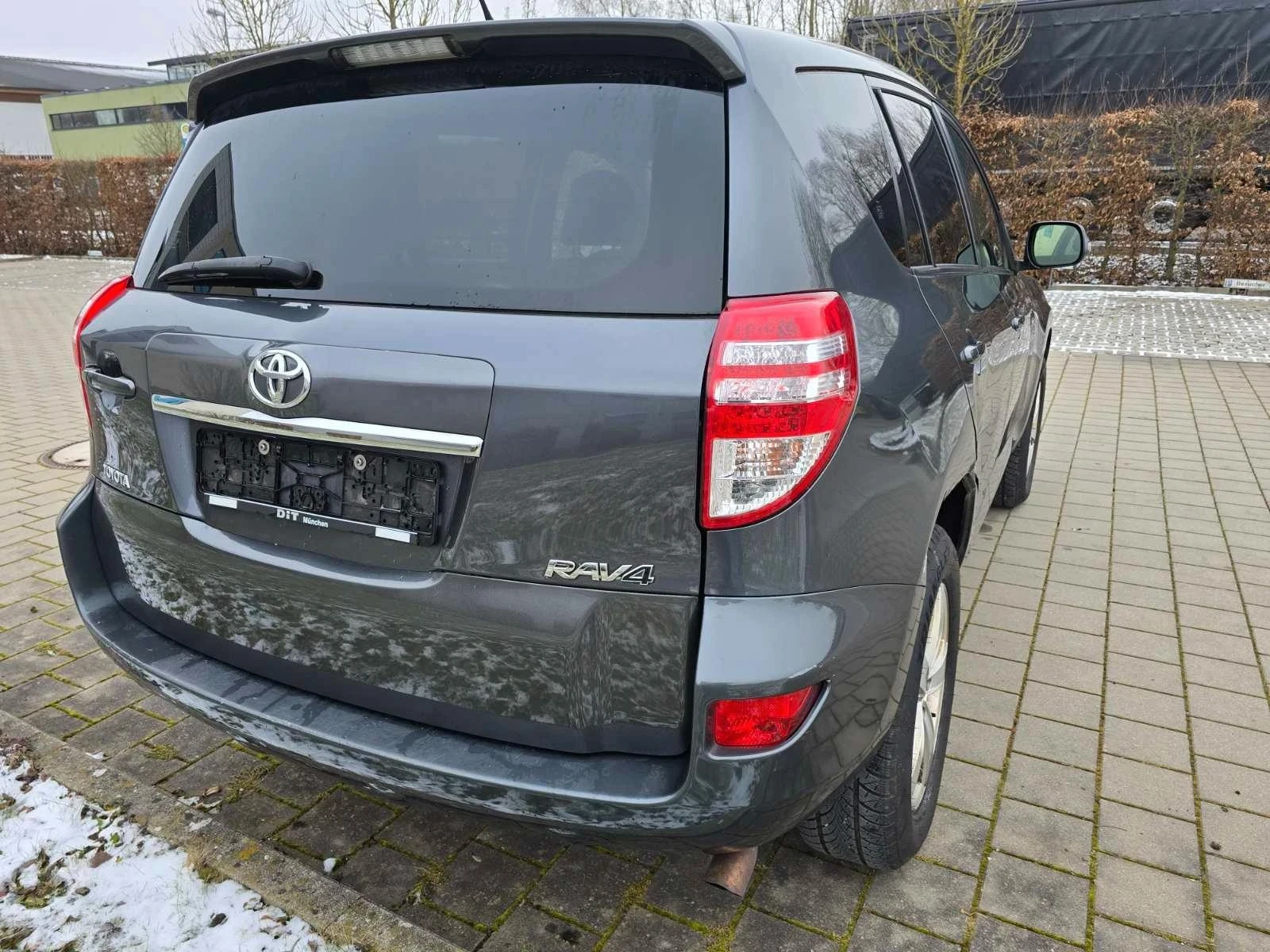 Toyota Rav4, снимка 14 - Автомобили и джипове - 55966619