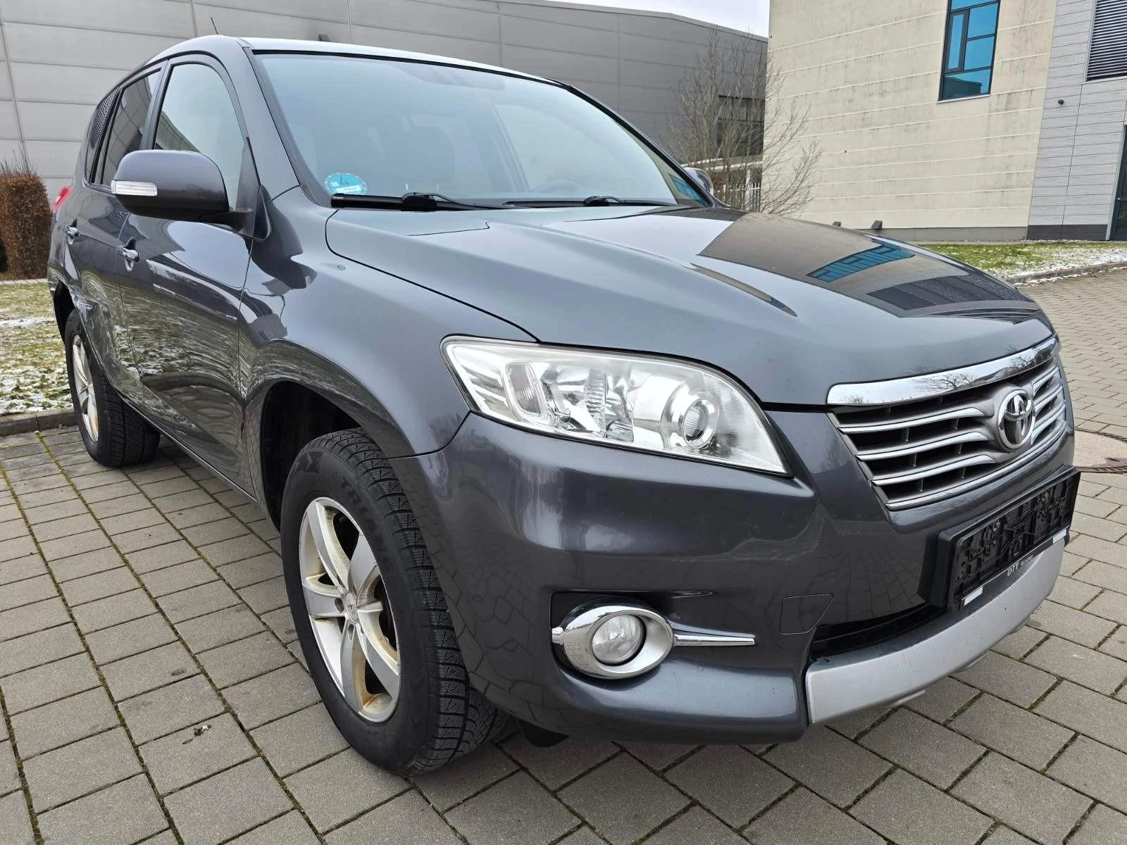 Toyota Rav4, снимка 3 - Автомобили и джипове - 55966619