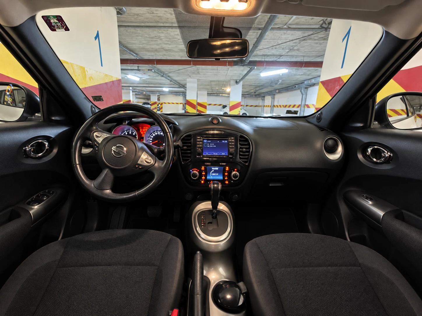 Nissan Juke 1.6 DIG-T 190 к.с. 4x4 AUTOMATIC / TEKNA /, снимка 10 - Автомобили и джипове - 56021883