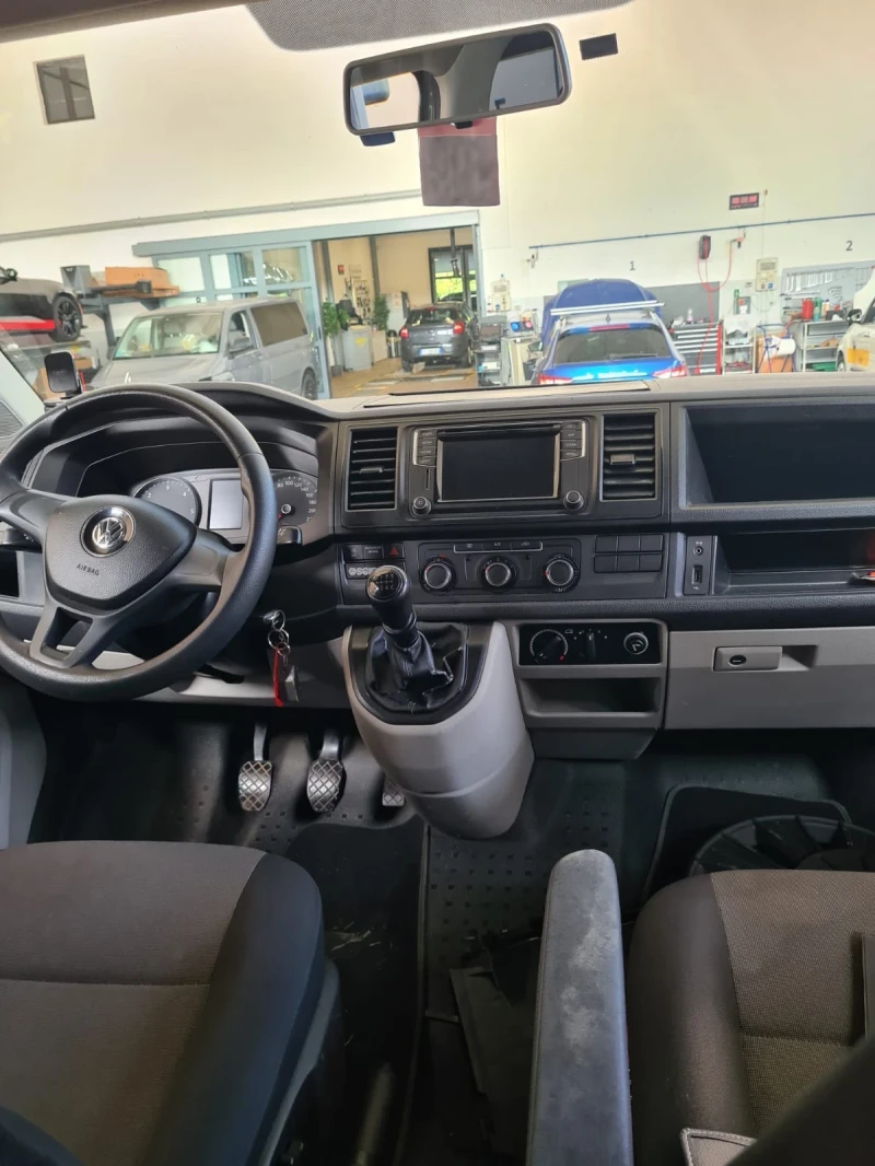 VW T6 2.0DTI 150 кс, снимка 6 - Бусове и автобуси - 47782156