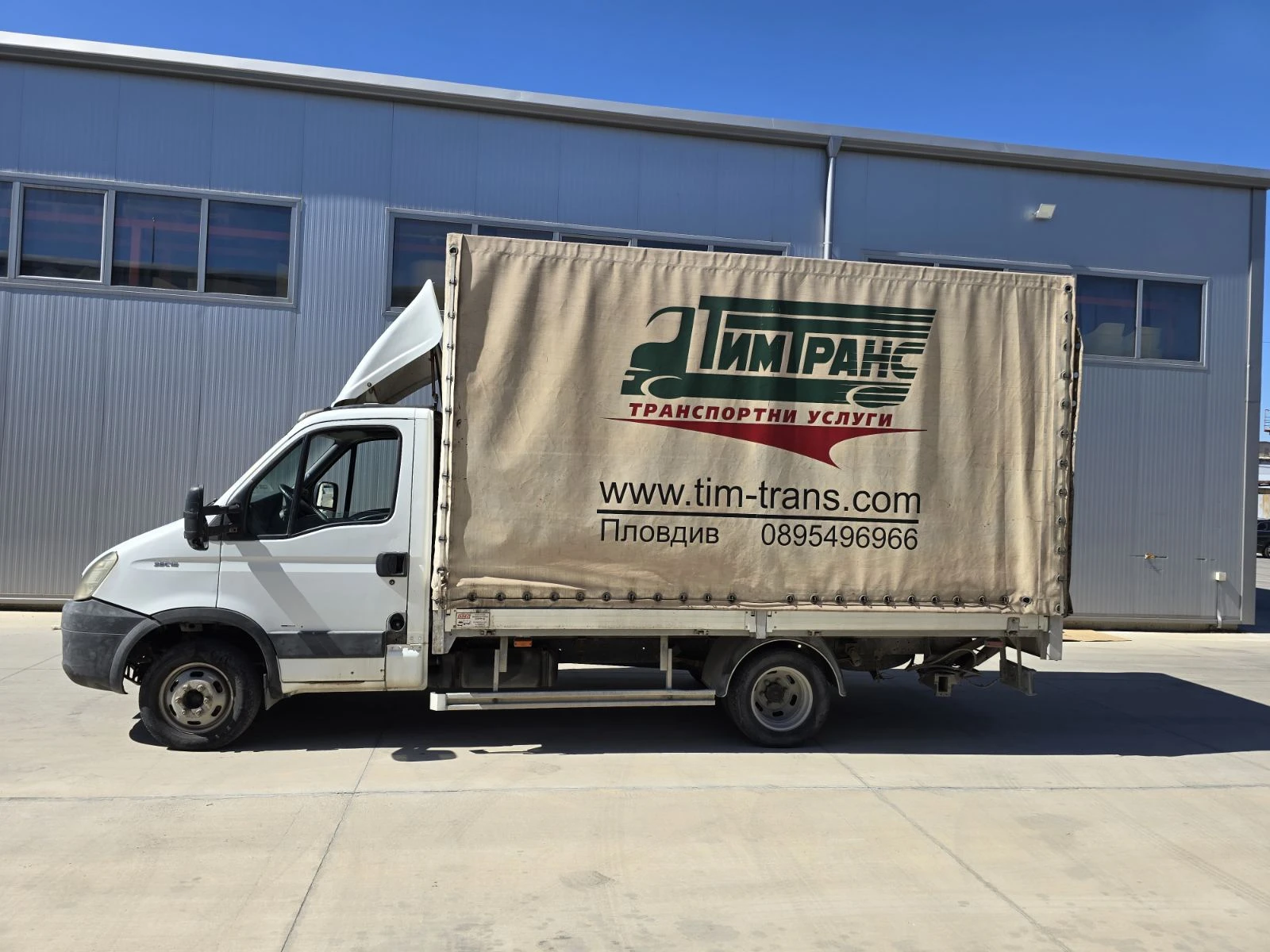 Iveco 35s12  3, 5т, борд, Е4 - изображение 2