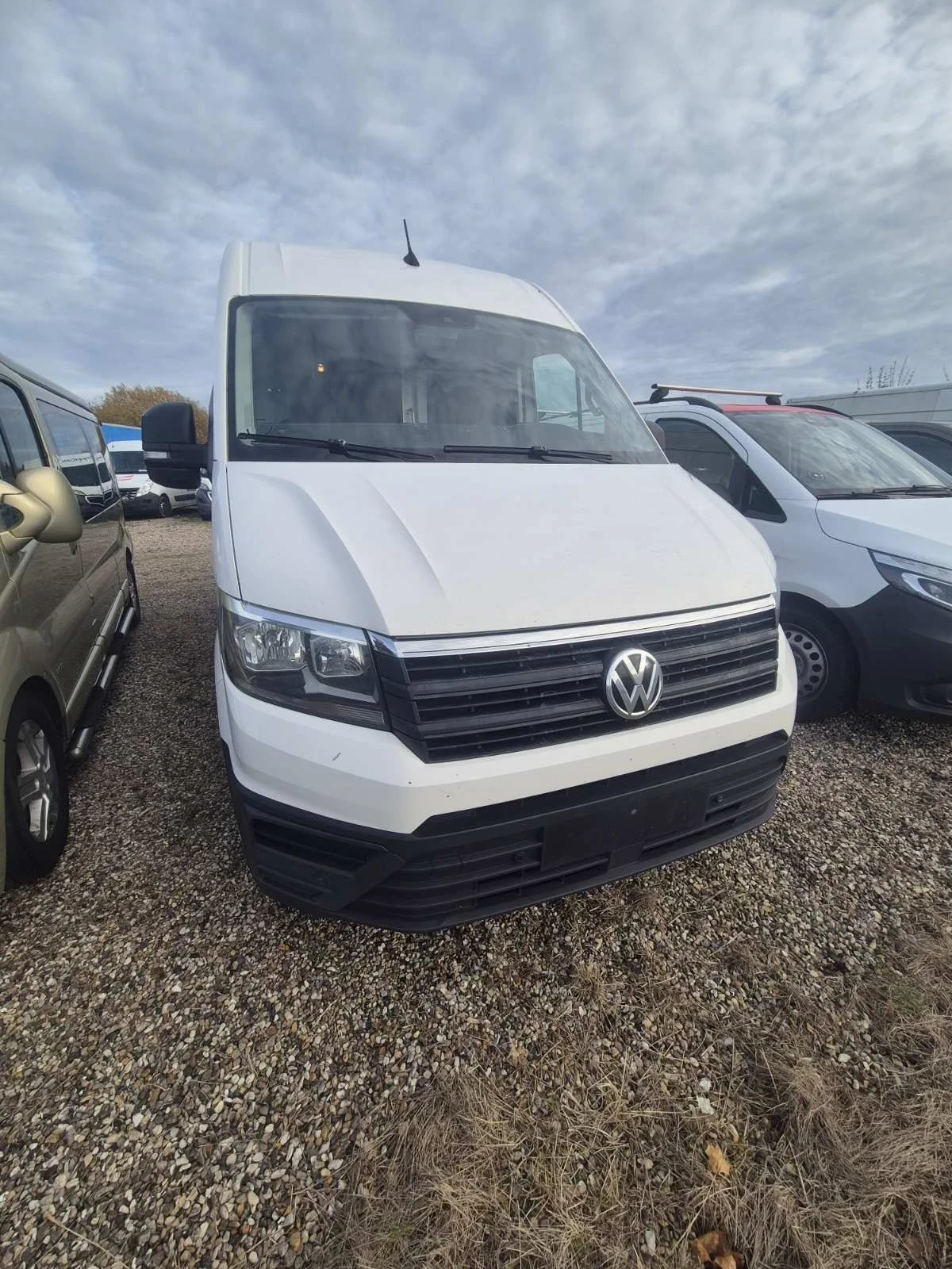VW Crafter 2.0 TDI 140 k.s  | Mobile.bg   2