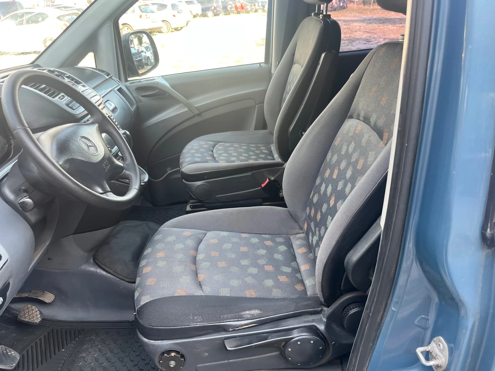 Mercedes-Benz Vito 115CDI 5 места Клима, снимка 7 - Бусове и автобуси - 55610120