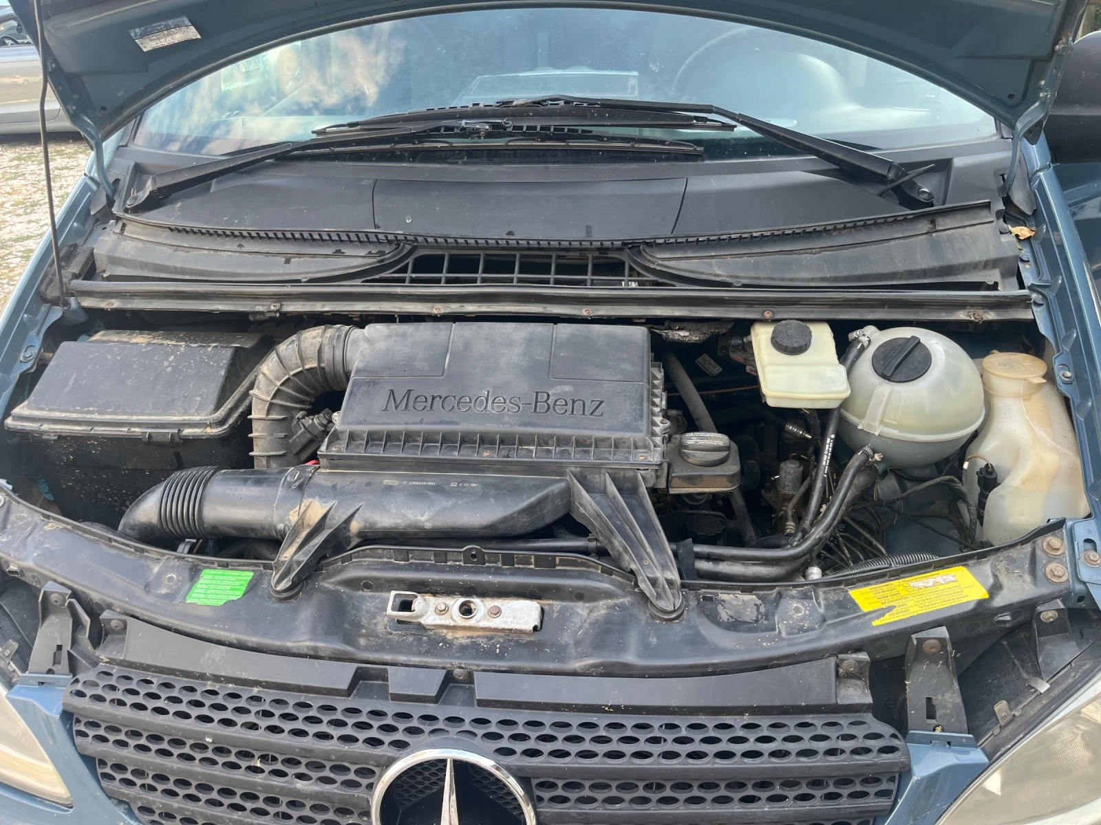 Mercedes-Benz Vito 115CDI 5 места Клима, снимка 14 - Бусове и автобуси - 55610120