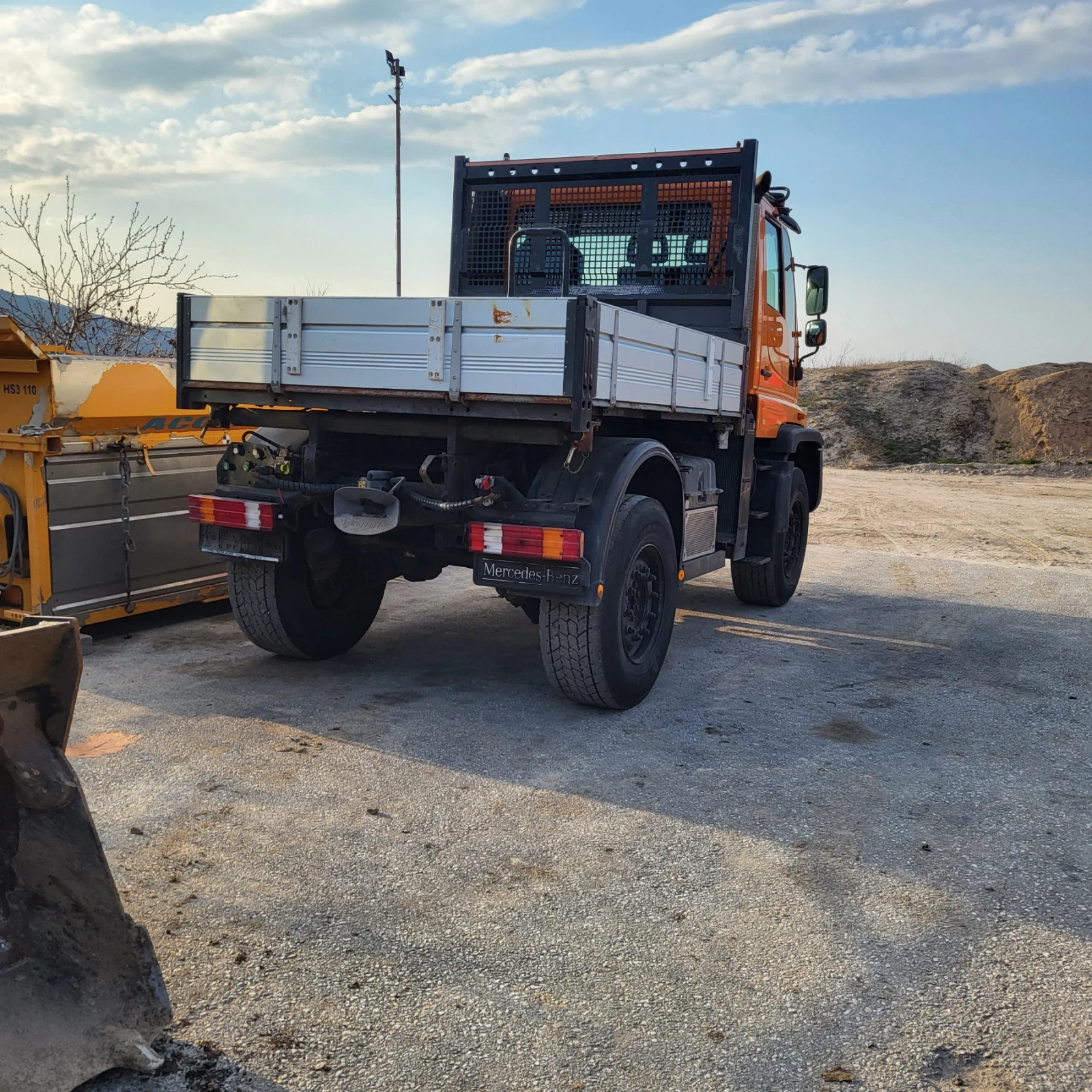 Mercedes-Benz UNIMOG U400 4x4   регистриран в KTИ 2броя, снимка 15 - Камиони - 43172811