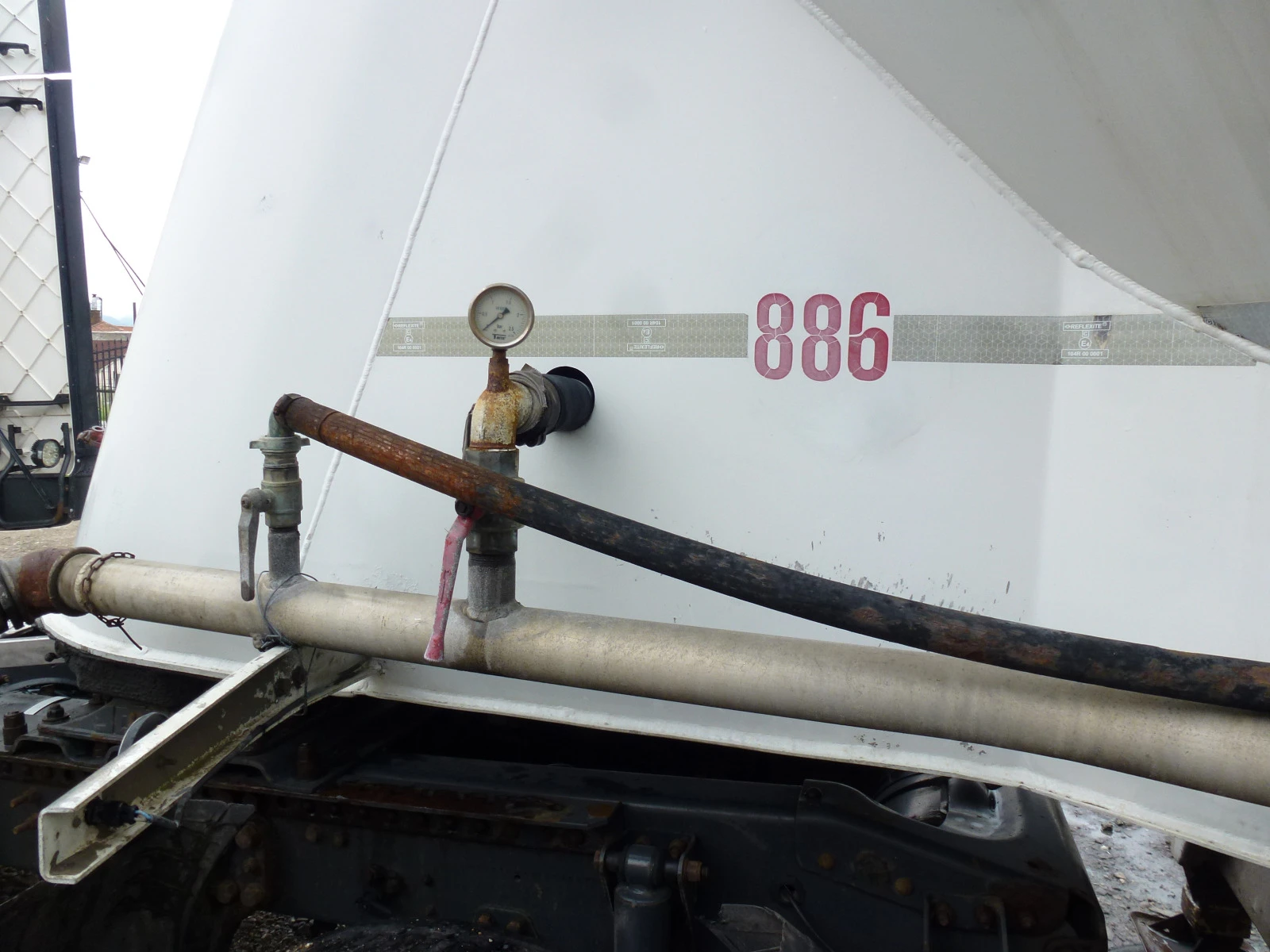  Mistrall 38 000  | Mobile.bg   7