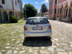 Kia Rio 1.4i 75ks KLIMATIK, снимка 4