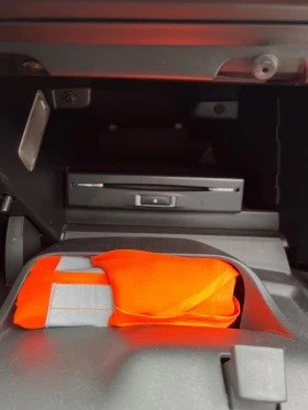 Peugeot 2008 //АВТОМАТИК//КОЖА//E-HDI//, снимка 14