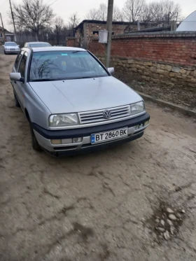 VW Vento Седан, снимка 1