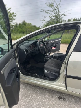 Peugeot 407, снимка 10