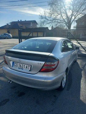 Mercedes-Benz C 220 Спорт купе, снимка 2