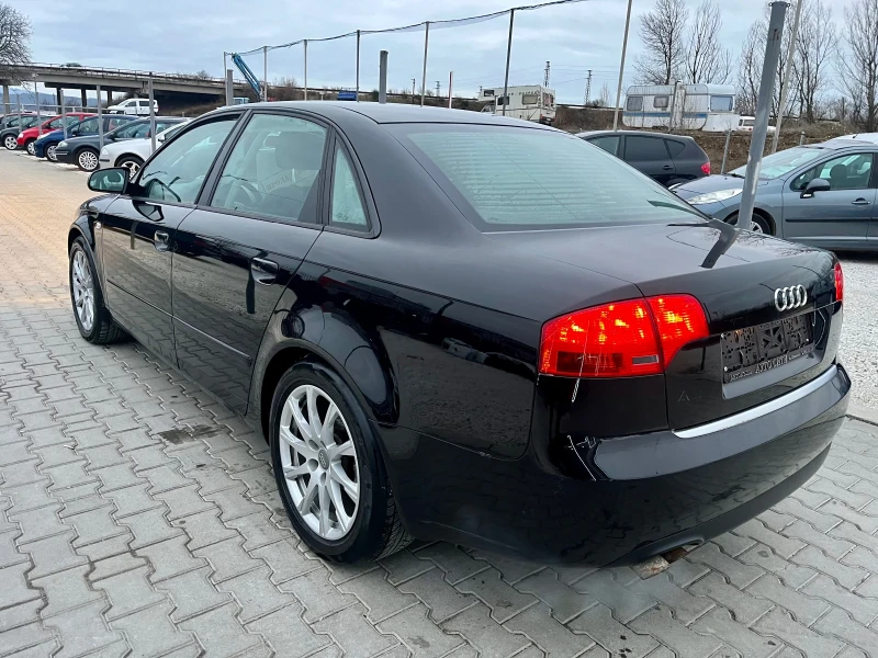 Audi A4 2.0* Клима* Подгреви* Обслужено* 6 скорости* , снимка 9 - Автомобили и джипове - 47300449