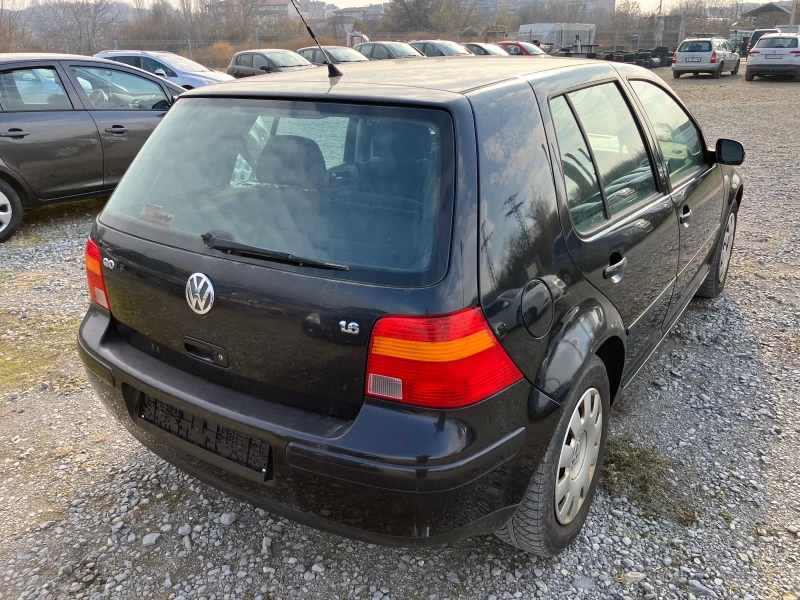 VW Golf 1.6 , снимка 5 - Автомобили и джипове - 48140401