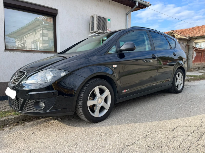 Seat Altea XL Copa 1.6 TDI | Отлично състояние, снимка 2 - Автомобили и джипове - 48151309