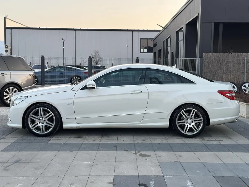 Mercedes-Benz E 220 * AMG PACK* , снимка 5 - Автомобили и джипове - 49075552