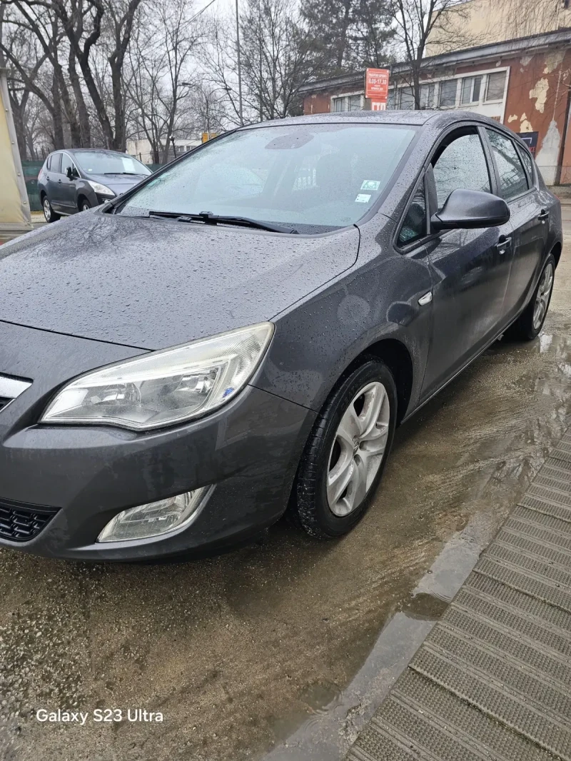 Opel Astra, снимка 3 - Автомобили и джипове - 49321523