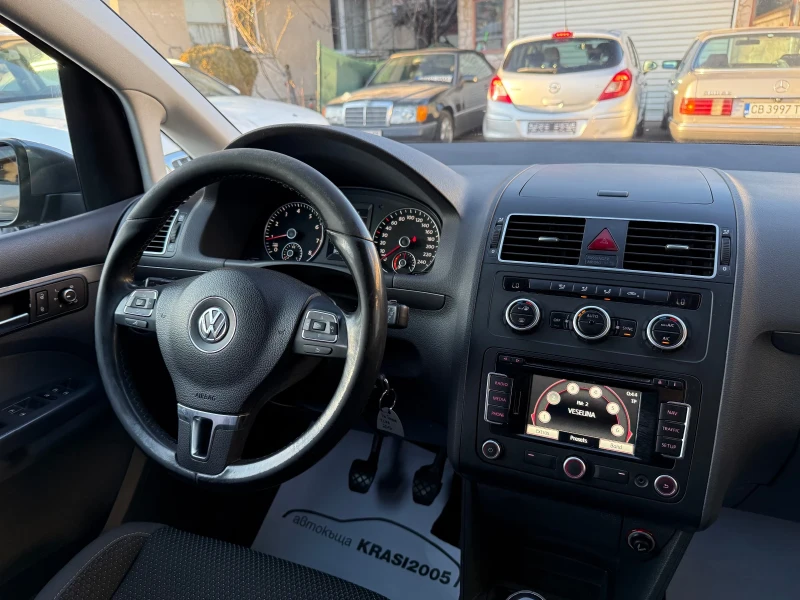 VW Touran 1.4TSI ECOFUEL NAVI , снимка 11 - Автомобили и джипове - 49435120