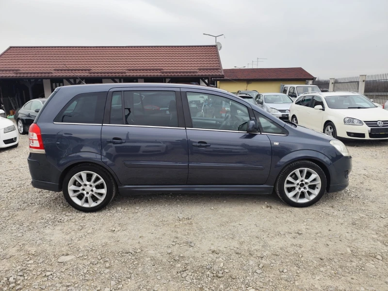 Opel Zafira 1.7 дизел Италия, снимка 4 - Автомобили и джипове - 49571774