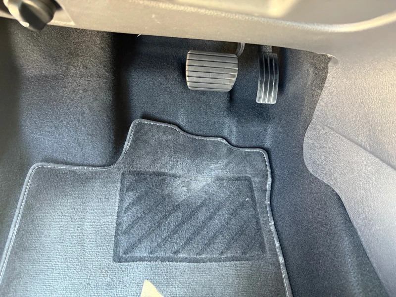 Dacia Sandero Stepwey, снимка 13 - Автомобили и джипове - 50996695