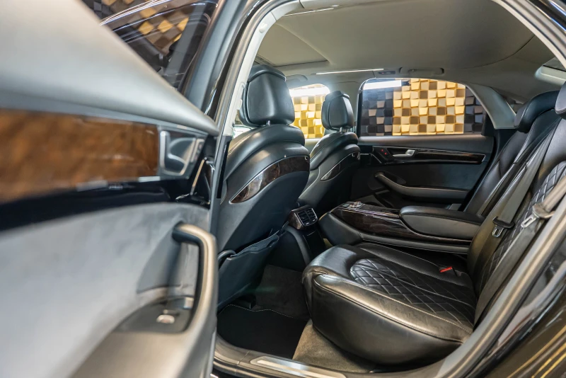 Audi A8 3.0 d, снимка 10 - Автомобили и джипове - 51505657
