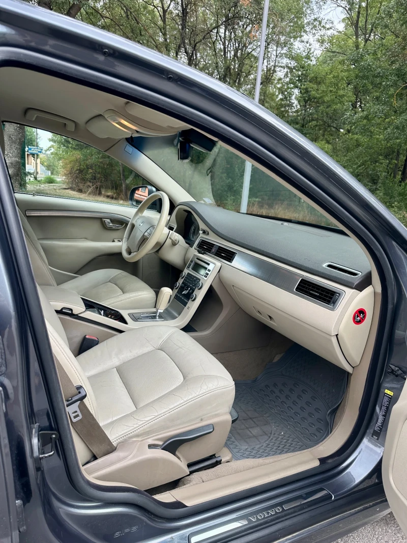 Volvo S80 2.4, D5, 185кс, снимка 7 - Автомобили и джипове - 52305556