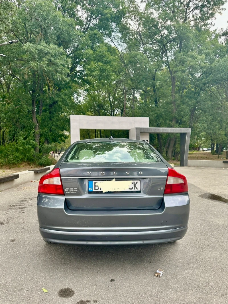 Volvo S80 2.4, D5, 185кс, снимка 2 - Автомобили и джипове - 52305556