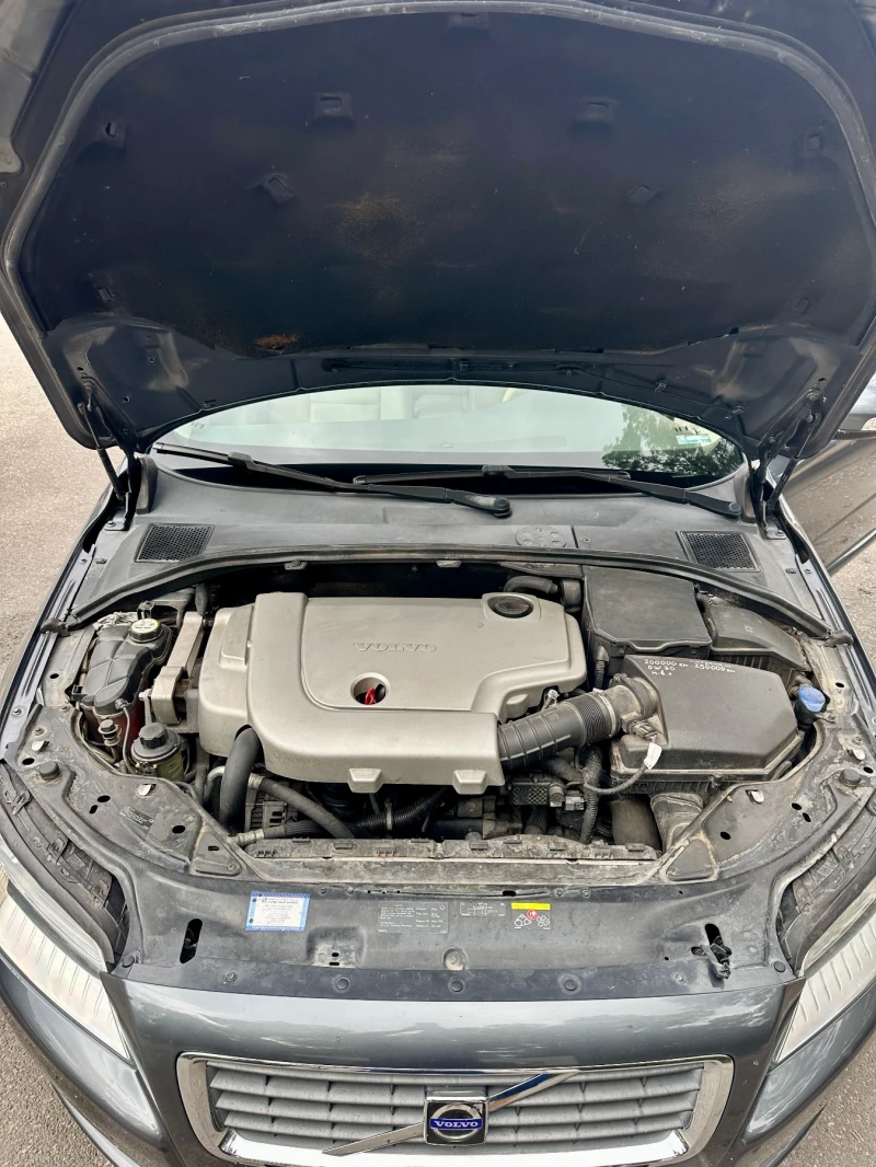 Volvo S80 2.4, D5, 185кс, снимка 13 - Автомобили и джипове - 52305556