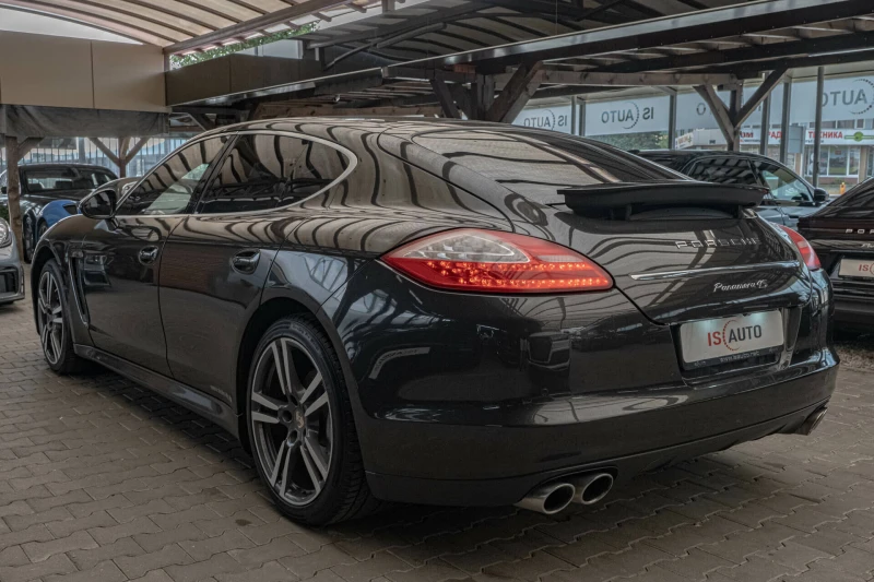 Porsche Panamera 4S/PDLS/PCM/PASM/BOSE/Sport Chrono/Камера, снимка 5 - Автомобили и джипове - 51735512