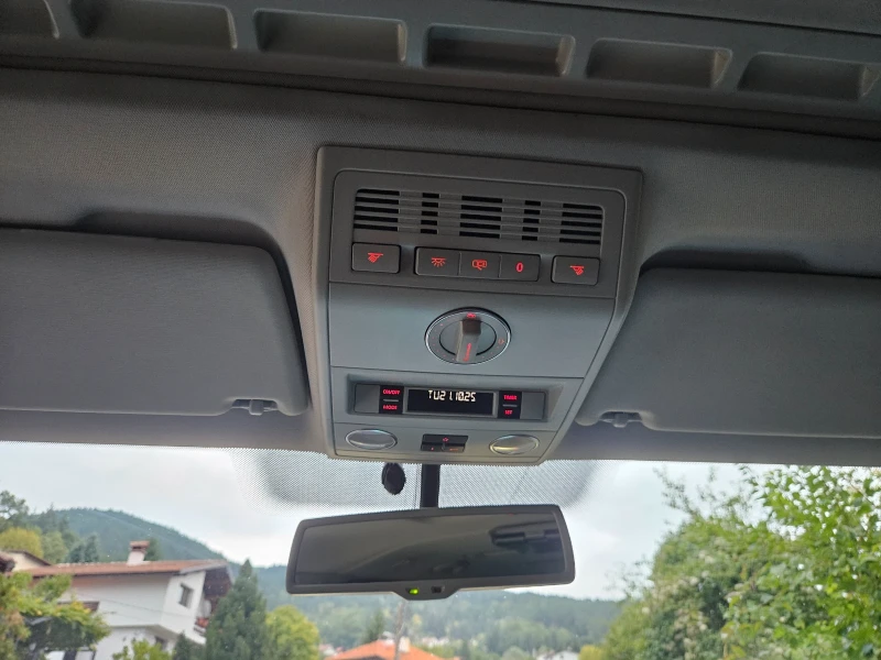 VW Multivan T5, снимка 11 - Автомобили и джипове - 52370459