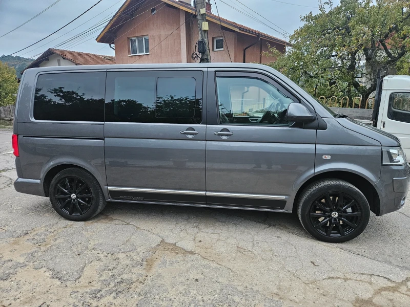 VW Multivan T5, снимка 3 - Автомобили и джипове - 52370459