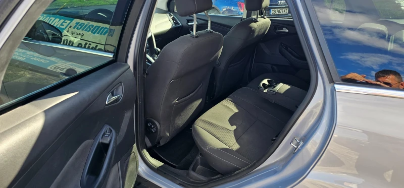 Ford Focus 1.6i Turbo 150кс.136000км, снимка 12 - Автомобили и джипове - 52171714