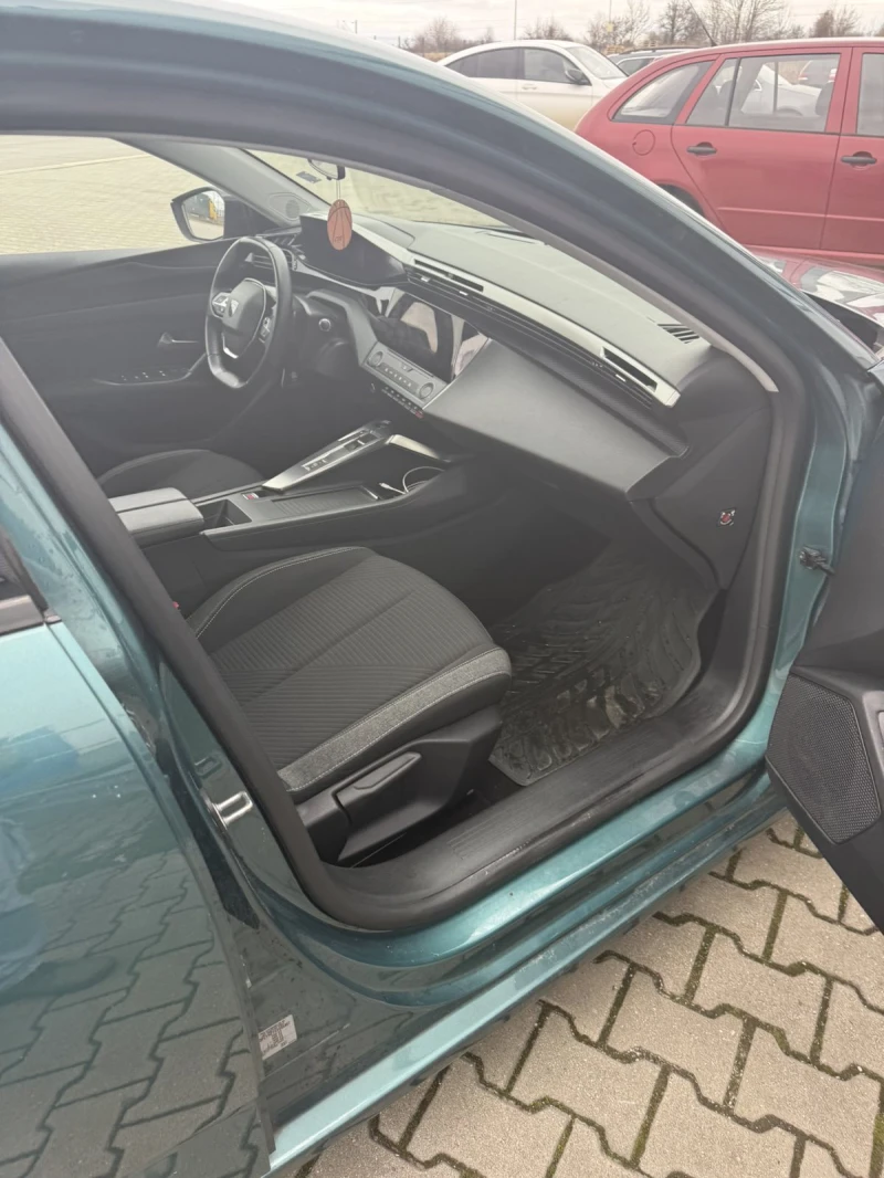 Peugeot 308 1.5 bluehdi 130 EAT8 ACTIVE СМЕНЕНА ВЕРИГА, снимка 8 - Автомобили и джипове - 52693853