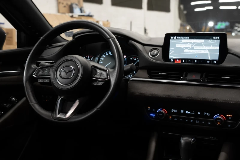 Mazda 6 TAKUMI Skyactive 2.5, снимка 10 - Автомобили и джипове - 53141389