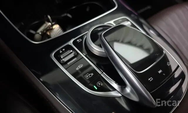 Mercedes-Benz CLS 400 4М AMG LINE* ОБДУХ* DISTR+ * BURM* 360* HUD* PANO, снимка 12 - Автомобили и джипове - 55753417