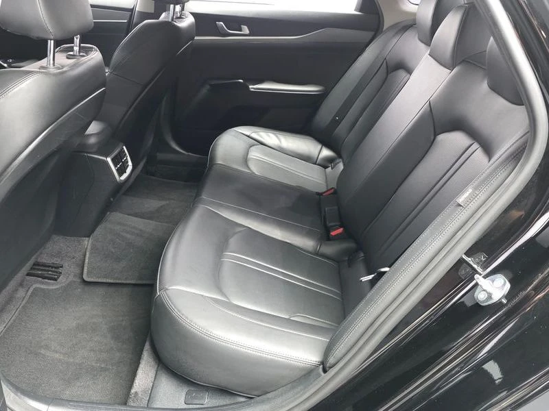 Kia K5 2.0 Automatic, снимка 12 - Автомобили и джипове - 55880275