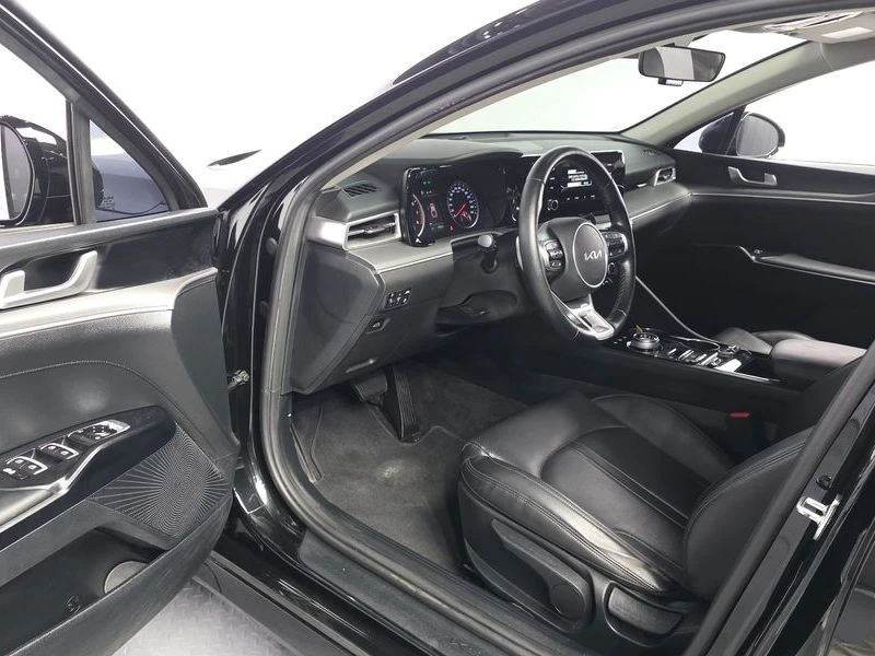 Kia K5 2.0 Automatic, снимка 10 - Автомобили и джипове - 55880275