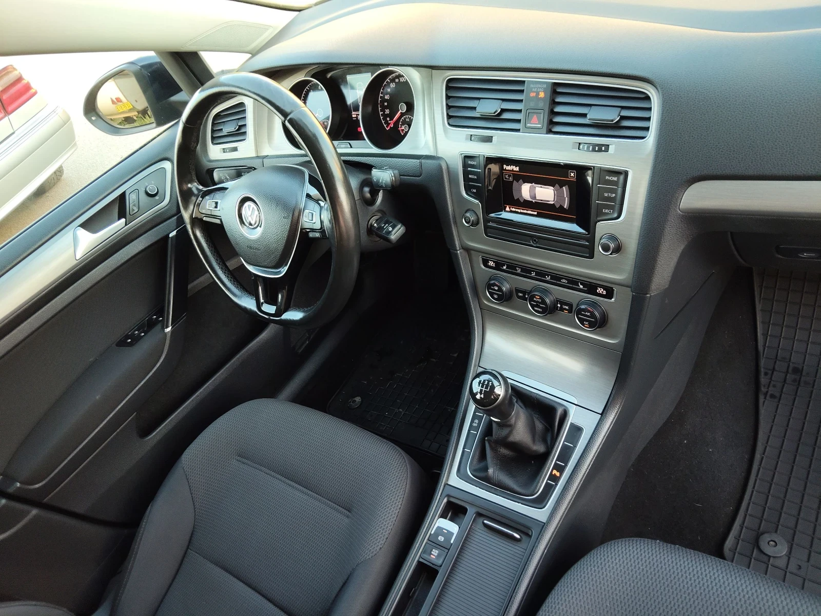 VW Golf 1.2TSI BLUEMOTION , снимка 10 - Автомобили и джипове - 50223412