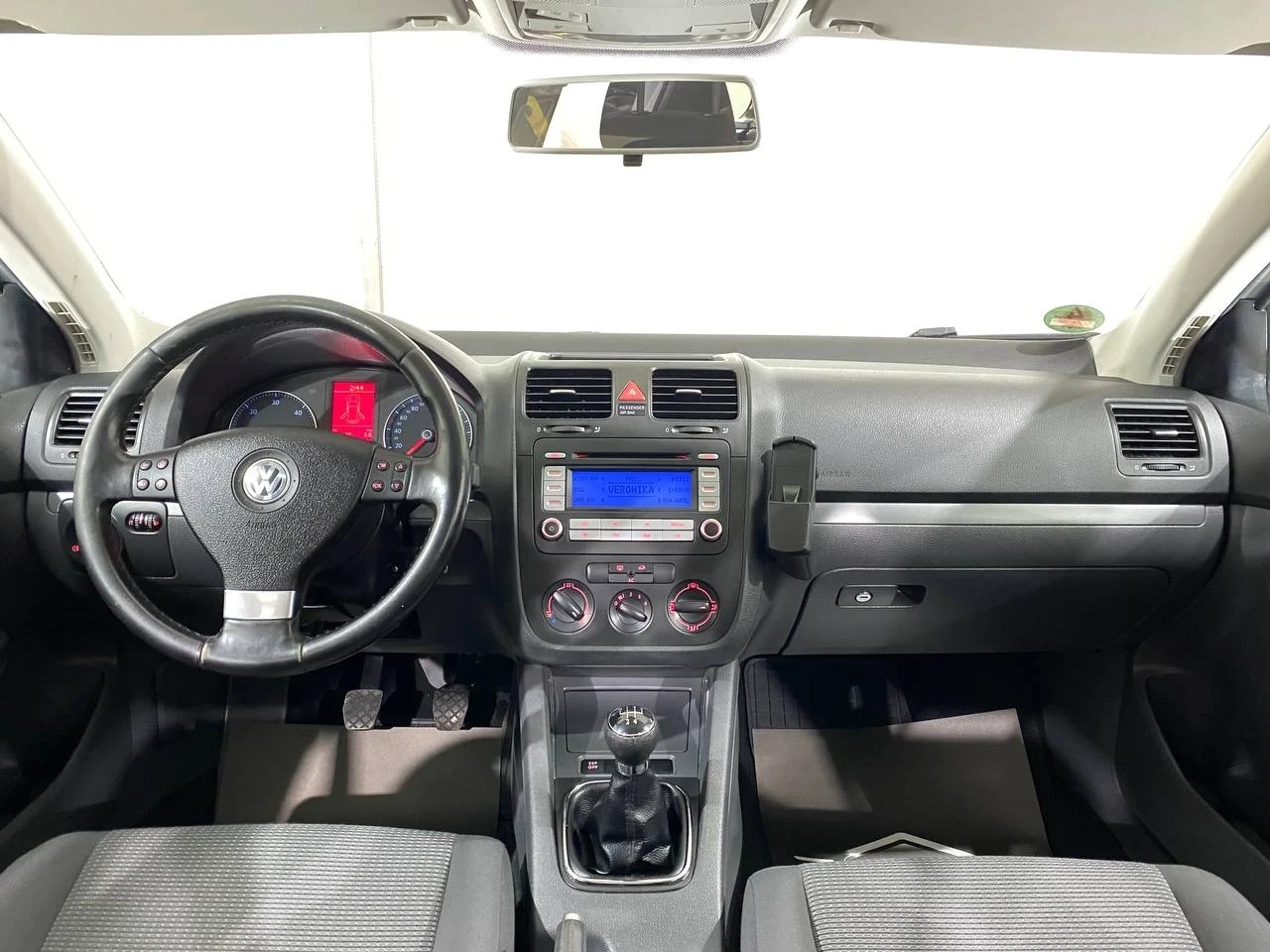 VW Golf 1.9TDI - изображение 8