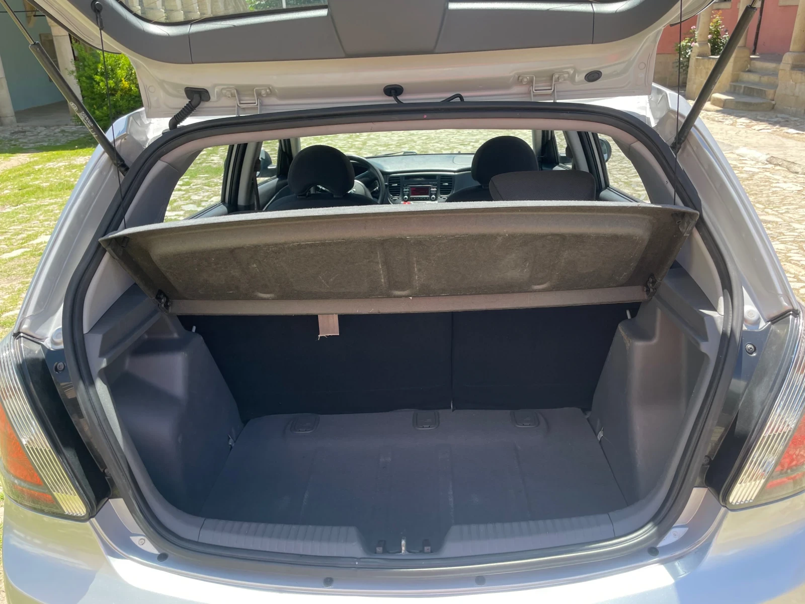 Kia Rio 1.4i 75ks KLIMATIK | Mobile.bg — изображение 13