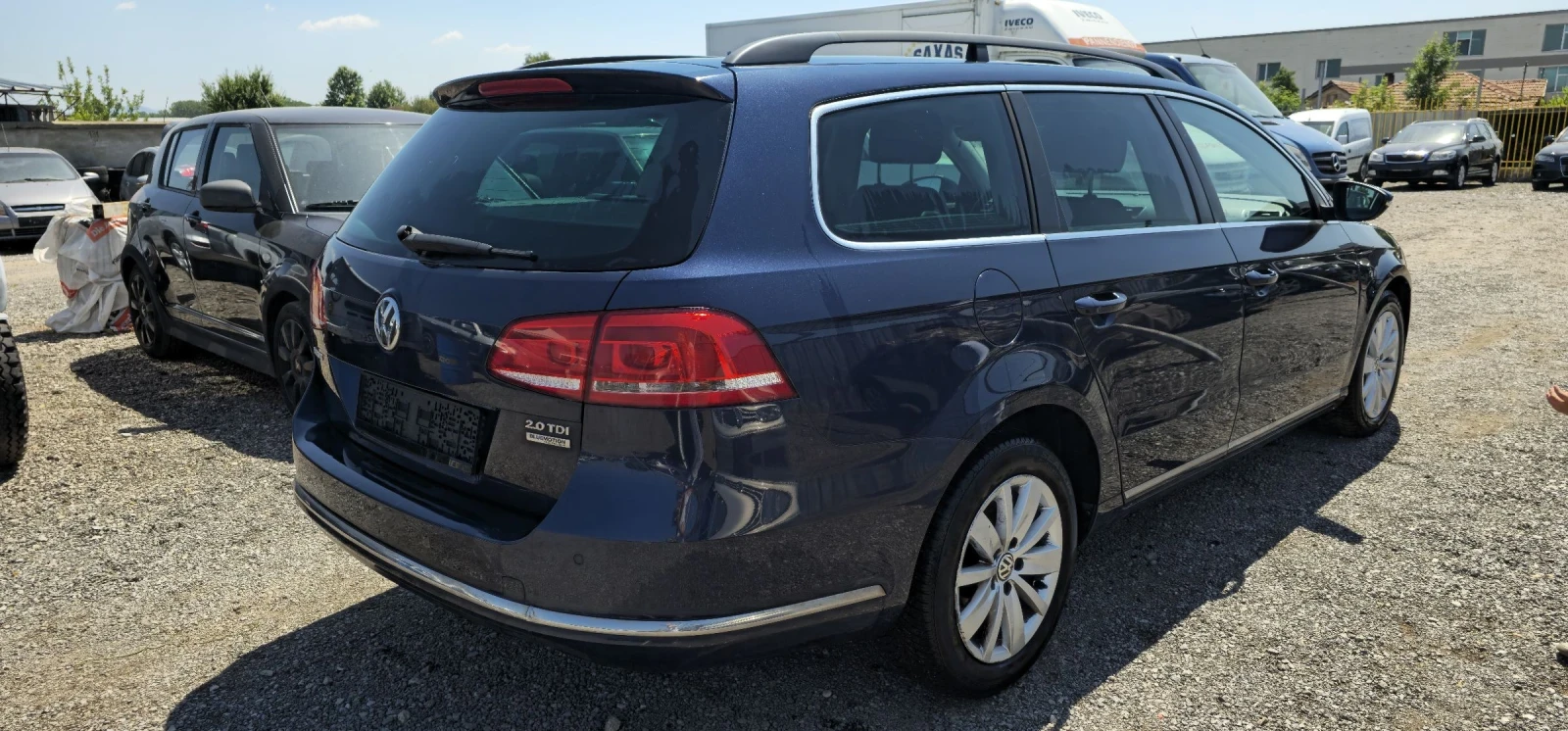 VW Passat 2.0TDI 6speed euro5B | Mobile.bg   13