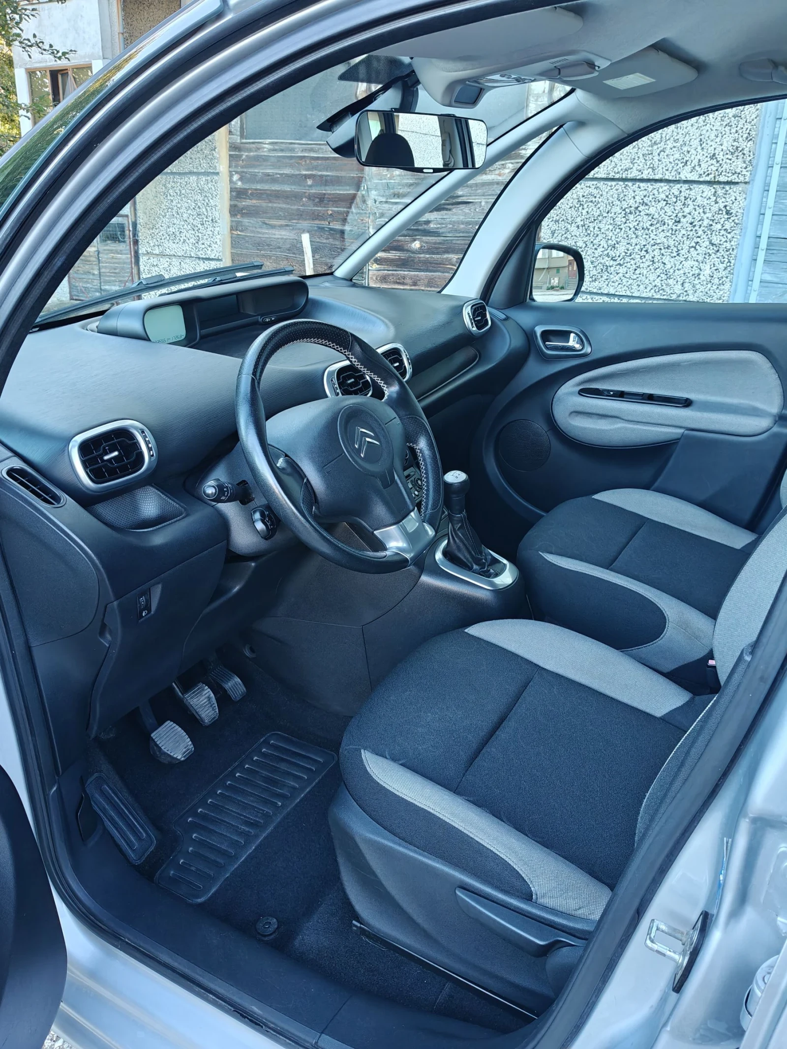 Citroen C3 Picasso  - изображение 8