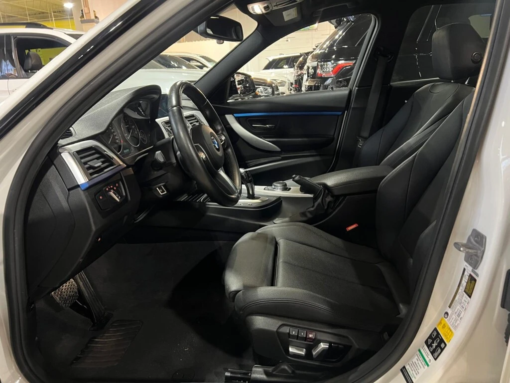 BMW 330 M SPORT * * XDRIVE * * CARFAX * * АВТО КРЕДИТ * * , снимка 8 - Автомобили и джипове - 53818467